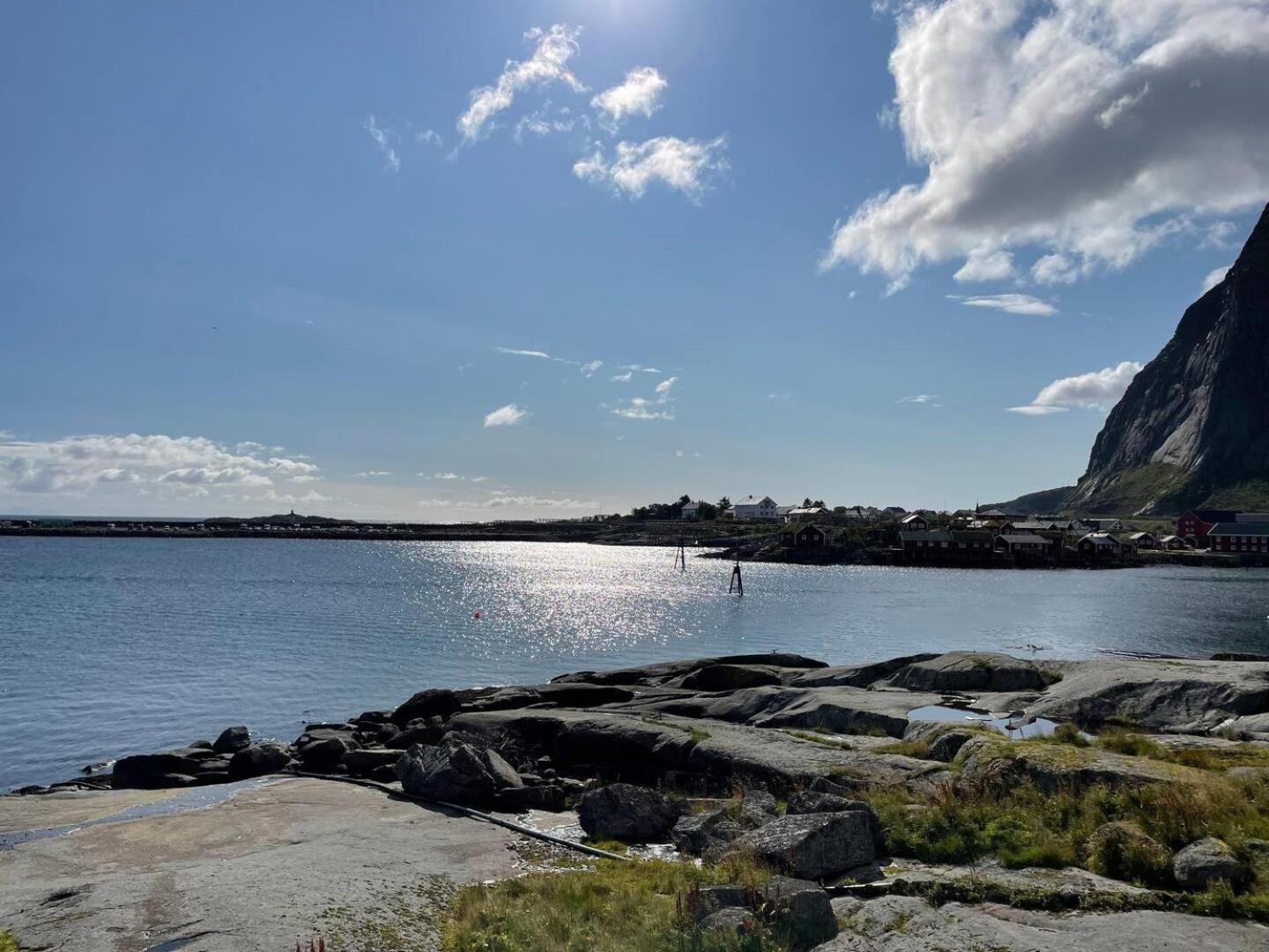 Nordlandshus Ved Havet Pa Reine, Lofoten المظهر الخارجي الصورة